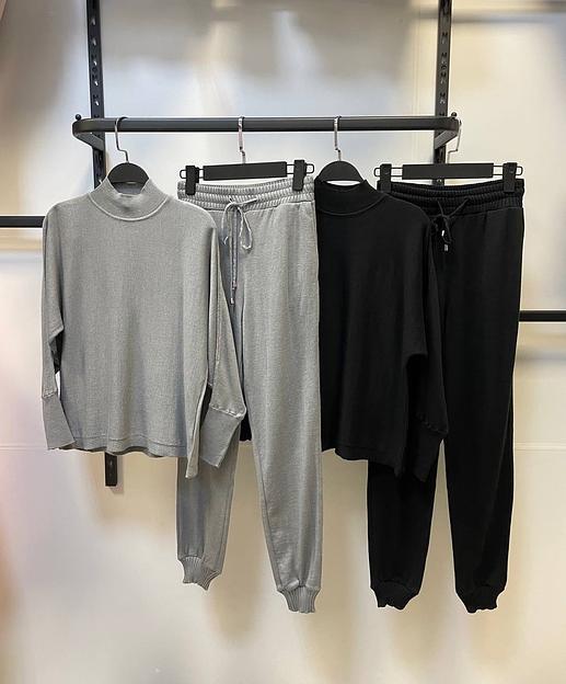 Женский трикотажный костюм опт фото 1