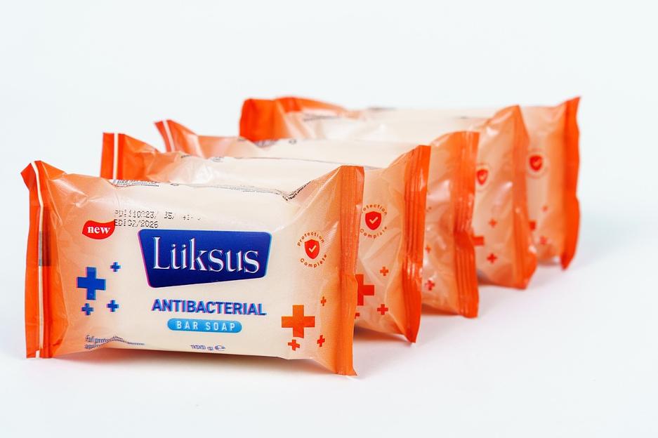 Мыло твёрдое Luksus «С антибактериальным эффектом», 100 г, опт фото 2