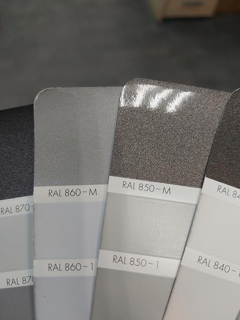 Краска порошковая по катало RAL Effect фото 3