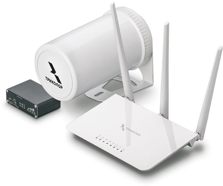 Усилитель сигнала Триколор TR-4G/injector-9kit 20м (046/91/00055155) фото 1