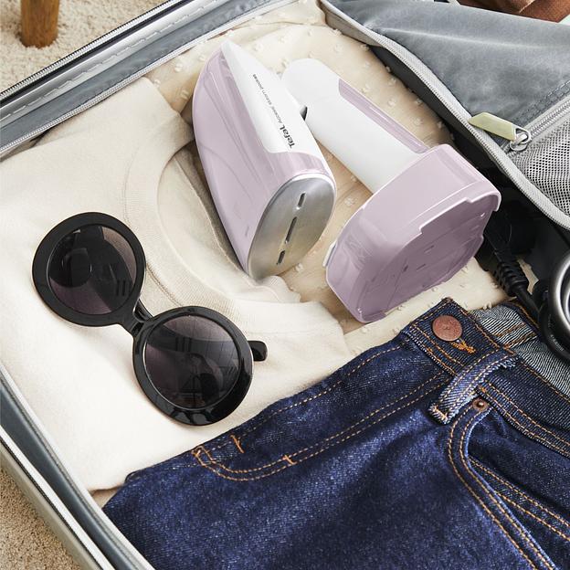 Отпариватель ручной Tefal DT3050E1 1300Вт белый/розовый фото 9