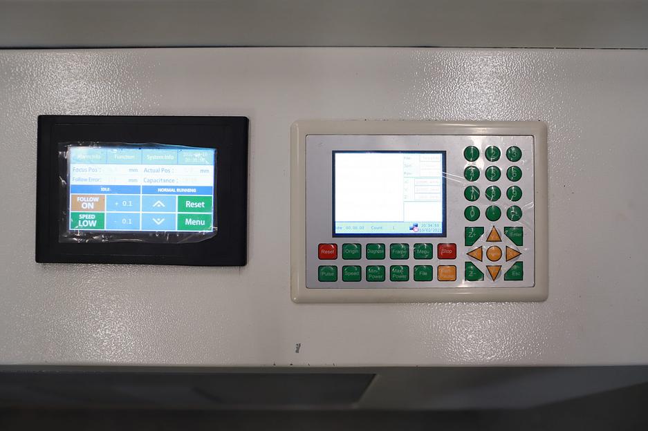 Лазерный станок по металлу Elixmate CM 1390 фото 2