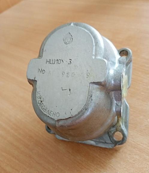 Насос шестеренный НШ 10У-3 (4-х шлицевой) Опт фото 1