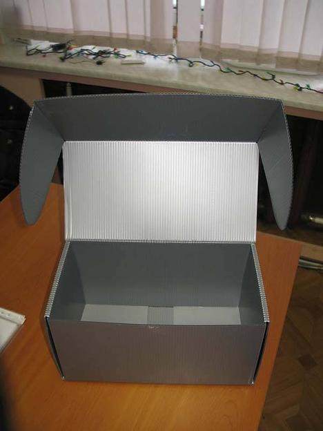 Коробка-шкатулка самосборная из гофропластика сотового полипропилена фото 1