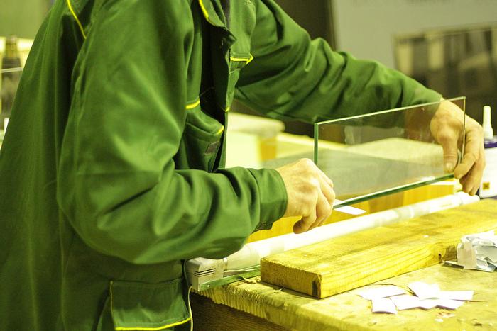 Ультрафиолетовая склейка стекла Рязань фото 2