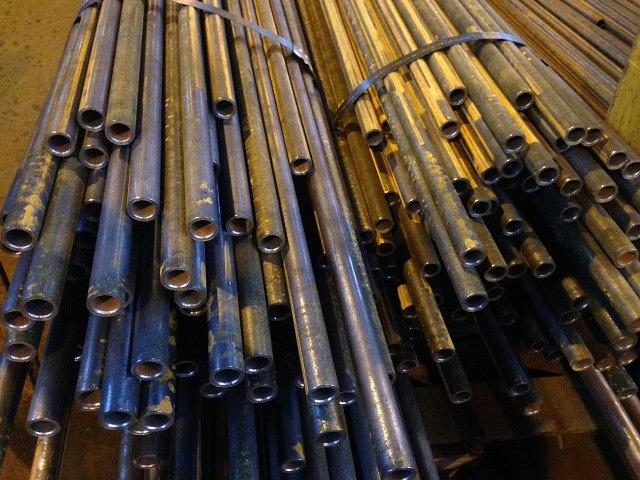 Труба бесшовная холоднодеформированная 6х1 фото 4