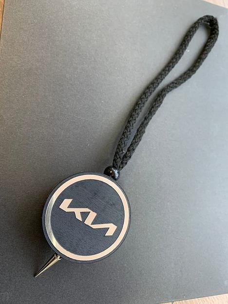 Ароматизатор воздуха для автомобиля «Диск» Kia подвесной, серебро ОПТ фото 3