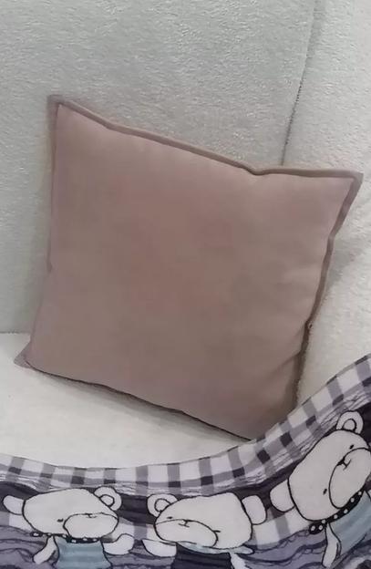 Декоративная подушка на диван 1 шт бежевый цвет ОПТ фото 1
