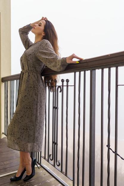 Платье из шифона серое ОПТ фото 4