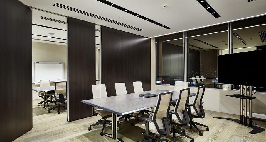 Глухие раздвижные перегородки NAYADA SmartWall H5 под заказ фото 1