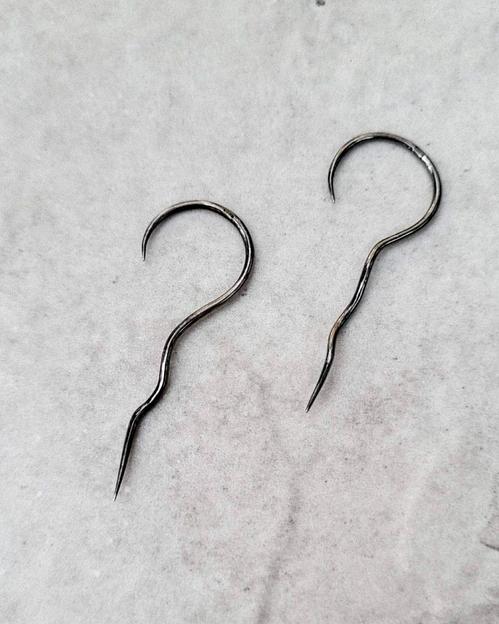 Серебряные серьги оригинальные необычной формы 925 фото 1