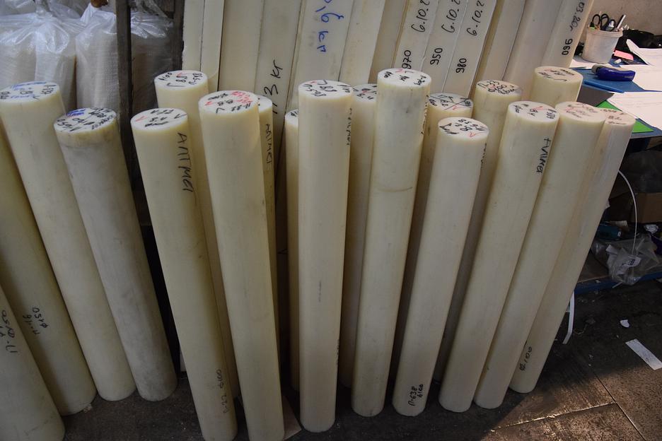 Стержни из полиамида опт фото 2