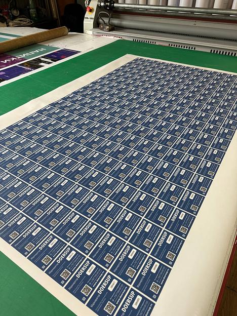 Изготовление наклеек фото 5