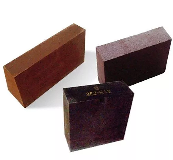 Кирпич магнезитовый периклазовый ХП фото 1