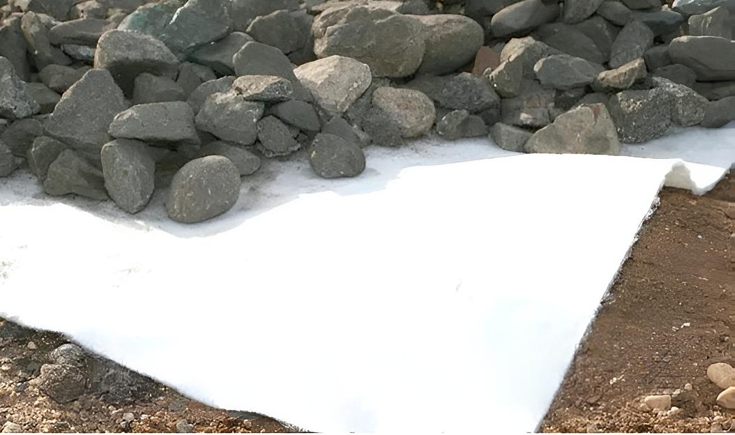 Геотекстиль «Дорнит» 400 фото 3