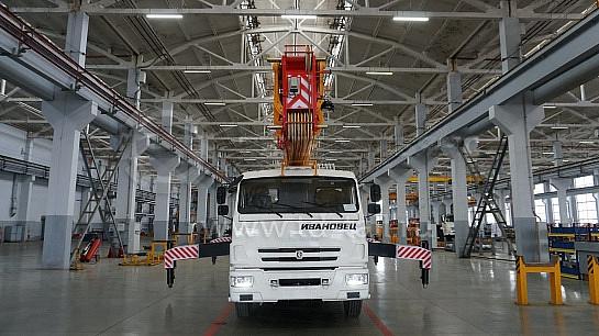 Автомобильный кран Ивановец КС-45717К-1Р г/п 25 т фото 2