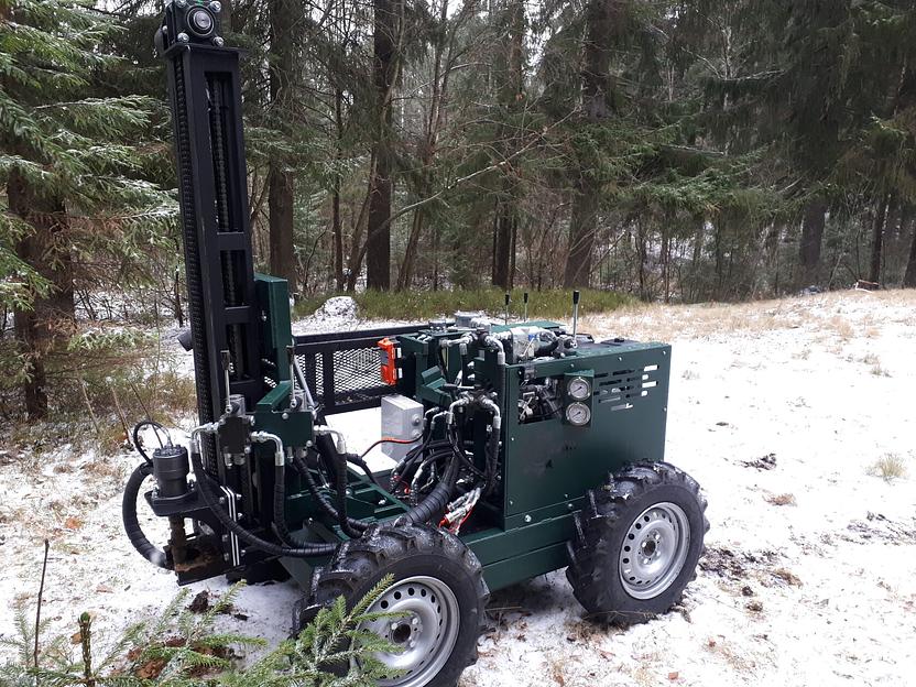 Буровая установка для геологических изысканий фото 9