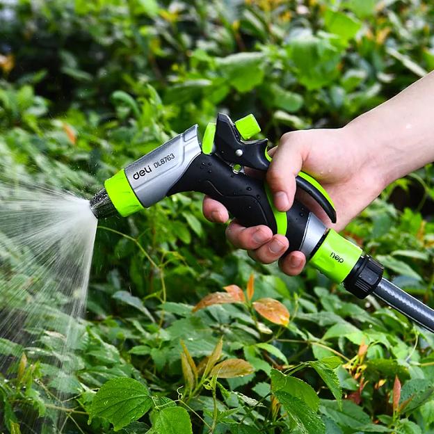 Пистолет-распылитель поливочный Deli DL8763 3 режима распыления, диаметр шланга 3/4", прорезиненная рукоять, корпус из цинкового сплава фото 3