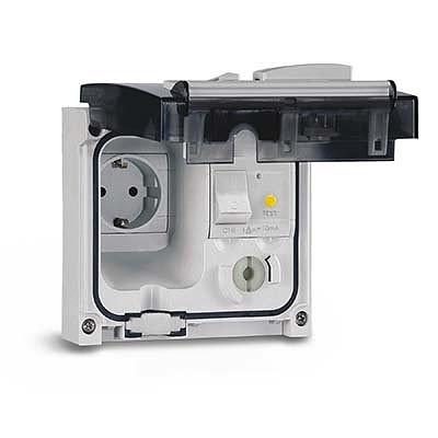 Розетка панельная. АВДТ (16А, 10мА, 3,5 кА). Защита IP56 с вставленной вилкой фото 1