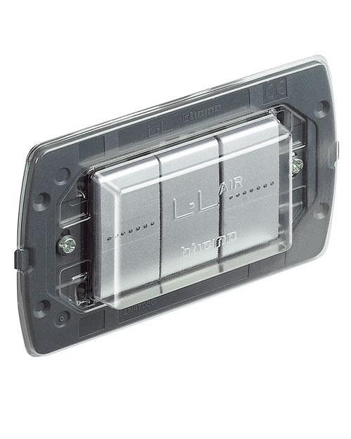 Суппорт для рамок AIR Legrand LN4703C LivingLight на 3 модуля фото 1