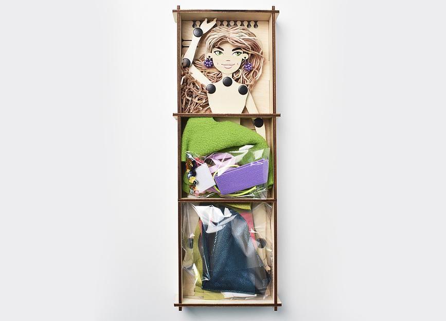 Игрушка из дерева WOM Кукла-супермодель Ева, опт фото 2