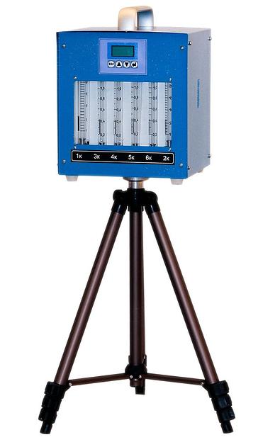 ПА-40М-3 исполнение 4 (в металлическом корпусе с внешним аккумулятором) аспиратор шестиканальный для отбора проб переносной фото 3