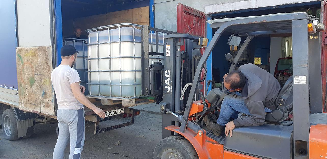 ПАВ или Технические моющие средства на основе поверхностно-активных веществ ТМС применяются для разрушения АСПО и других углеводородных донных, нефтяных осадков при зачистке РВС, ЖБР, подвижного железнодорожного состава, фото 3