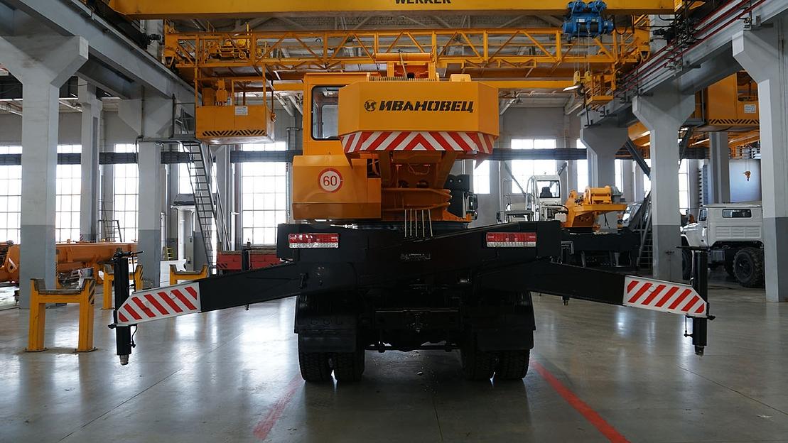 Автомобильный кран КС-35714К-3 Ивановец фото 9