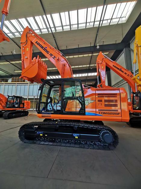 Гусеничный экскаватор Lonking CDM6225F фото 1