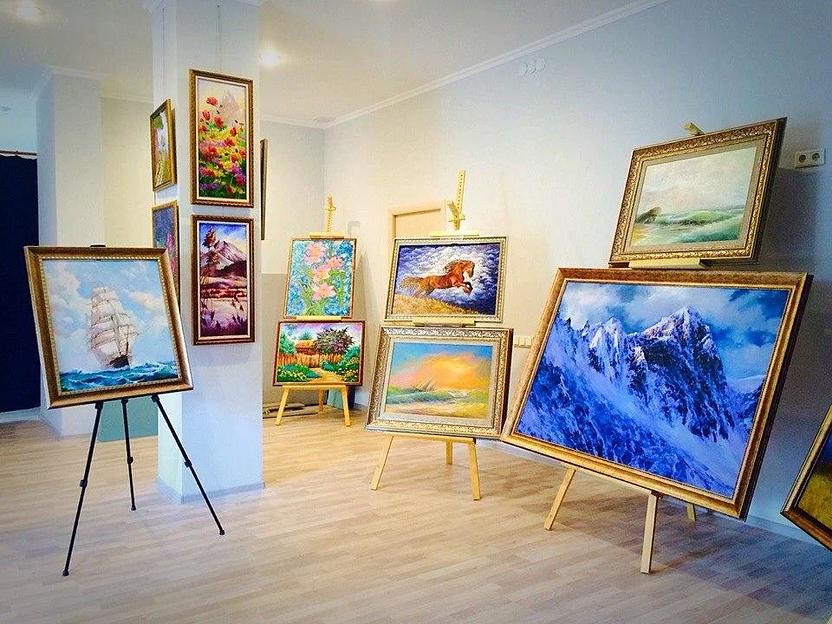 Художественные курсы. Обучение живописи, рисунку, композиции, скульптуре ОПТ фото 1