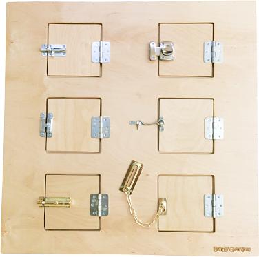 Модуль «Монтессори» настенный с шестью замочками и задвижками фото 2