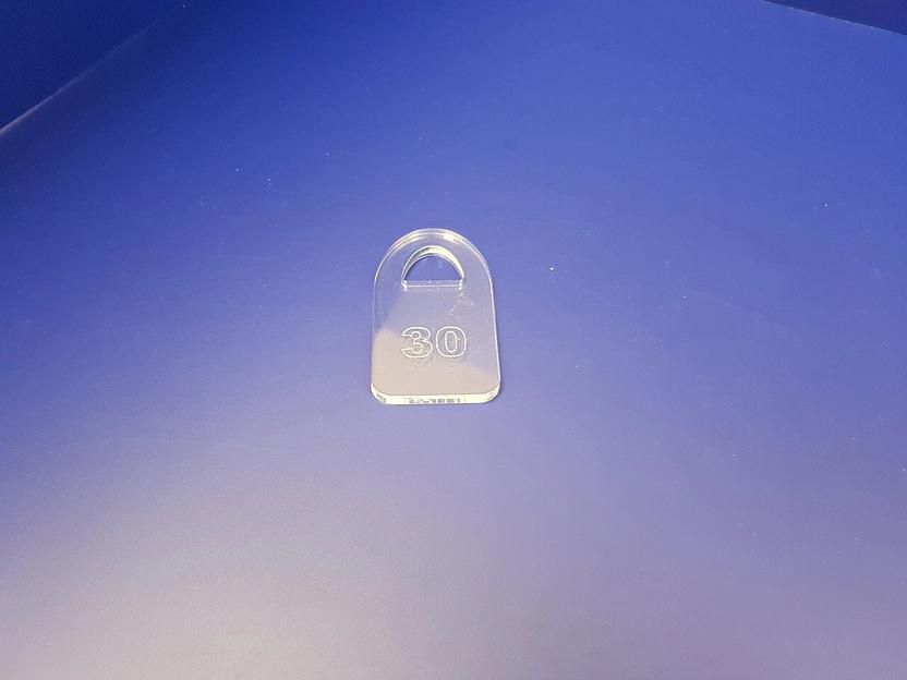 Номерки гардеробные , гравировка-быстроходом. фото 8