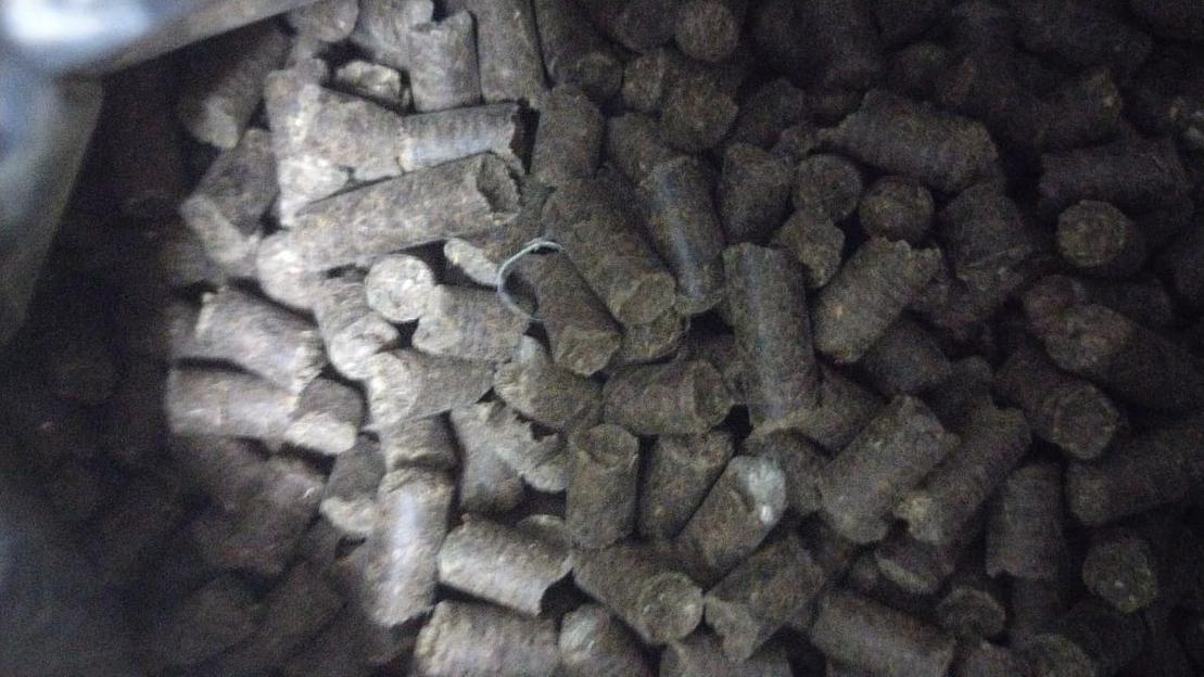 Органическое удобрение гранулированное на основе куриного помета Биг-бэг 1 тонна при заказе от 250-500 тонн фото 2