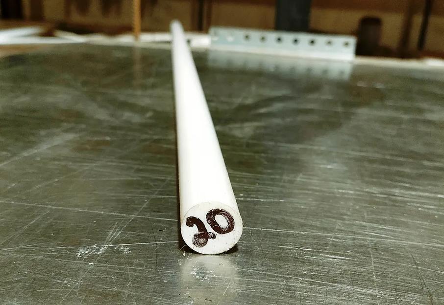 Стержень Ф-4 фторопластовый ф20 мм опт фото 1