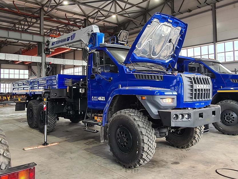 Автомобиль бортовой с КМУ Галичанин 150 на шасси УРАЛ 4320 Borus 4621 фото 2