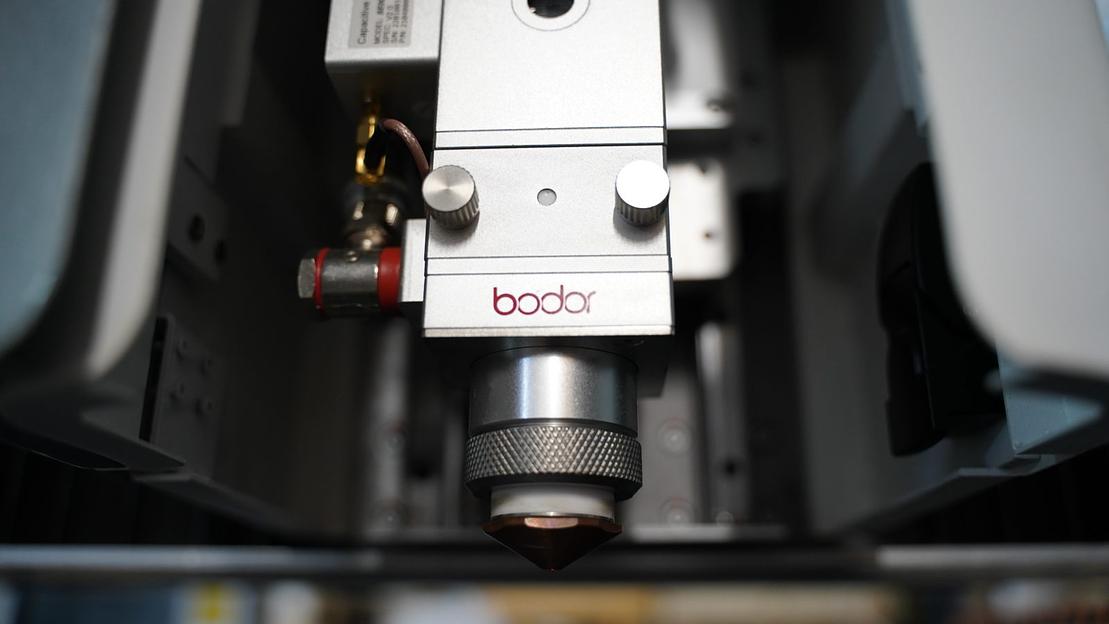 Лазерный станок по металлу Bodor фото 2