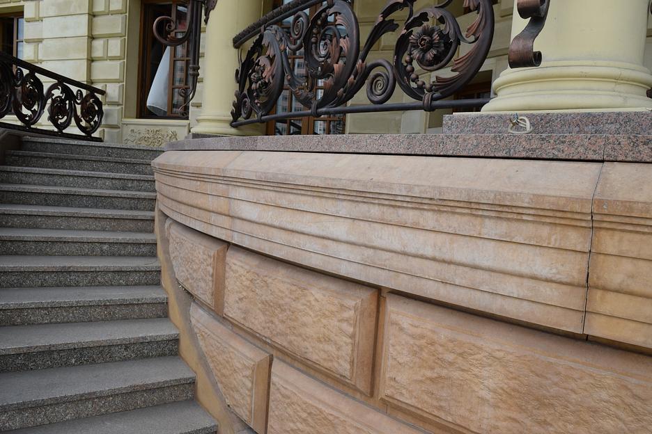 Изготовление цокольных карнизов ОПТ фото 1