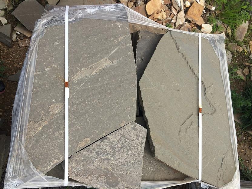 Песчаник плитняк Серо-зелёные плахи /шт (1000~500 50-80 мм) фото 1