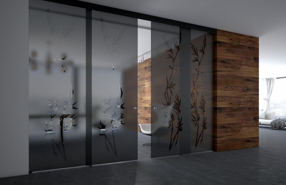 Раздвижная стеклянная дверь с неподвижными полотнами фото 1