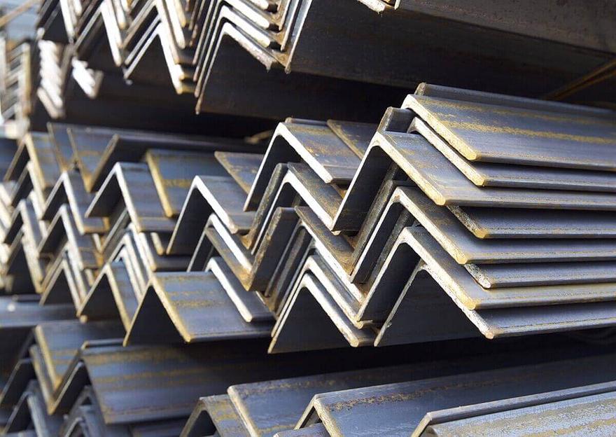 Уголок стальной равнополочный Ст09Г2С-15 75×6 мм фото 1