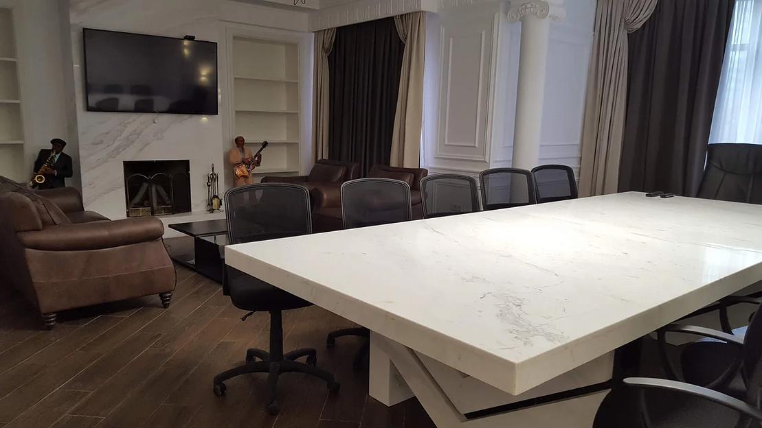 Изготовление барных и ресепшн стоек, столешниц из камня фото 7