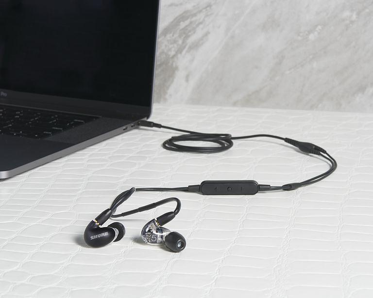 Внутриканальные наушники Shure SE53BABK+UNI-EFS фото 4