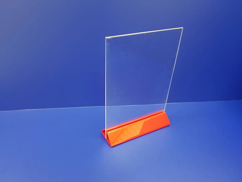 Менюхолдер из цветного акрила на красном основании ф-а4 (вертикальный) фото 1