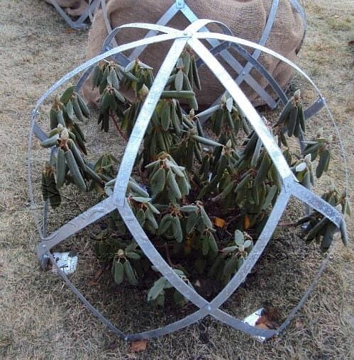 Укрытие зимнее металлическое складное для роз, небольших растений и цветов 85х80 см фото 1