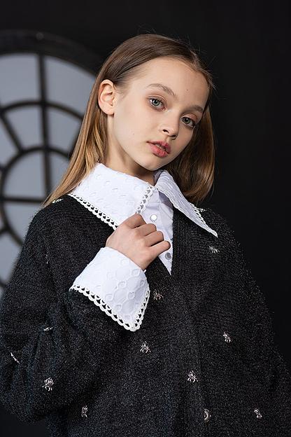 Белая блузка с острым кружевным воротником и манжетами ОПТ фото 1