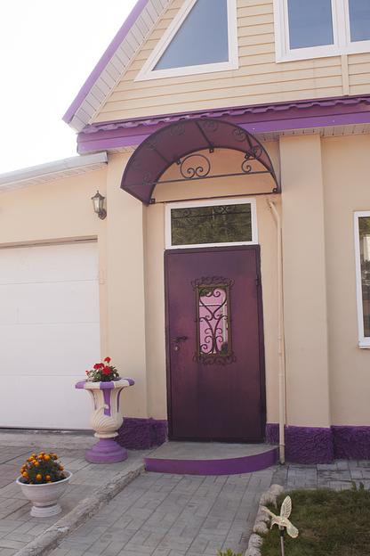 Услуги по изготовлению металлических дверей фото 1