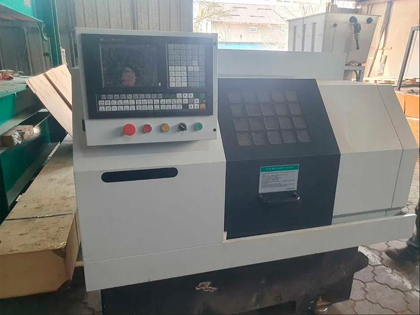 Токарный станок по металлу с ЧПУ Wattsan «WA-710XTN» фото 1