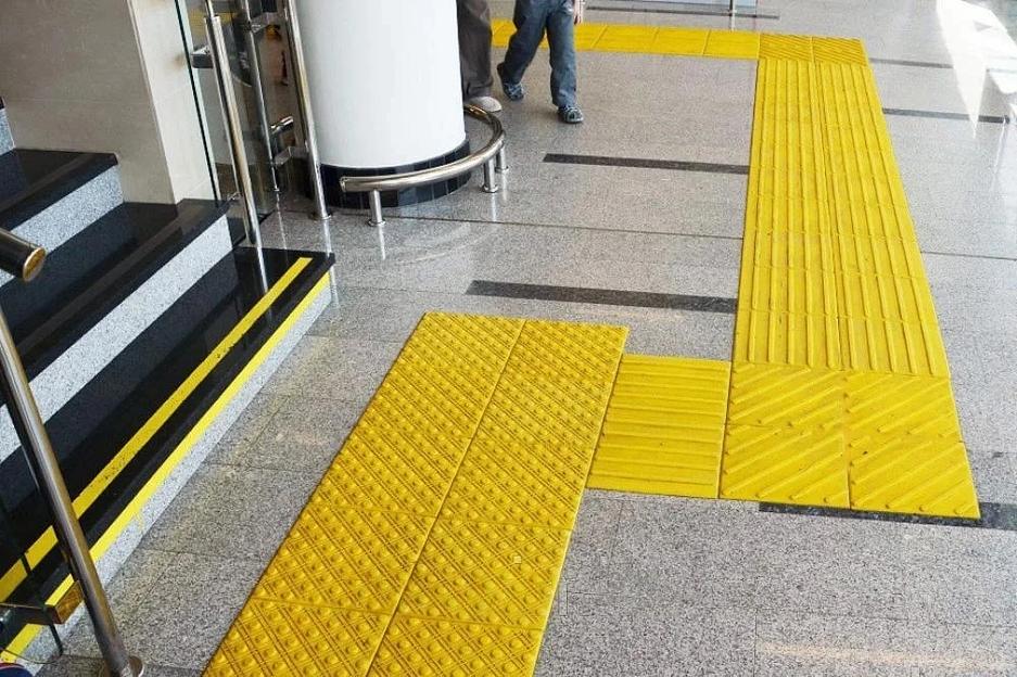 Тактильная плитка резиновая 300х300 конус ОПТ фото 2