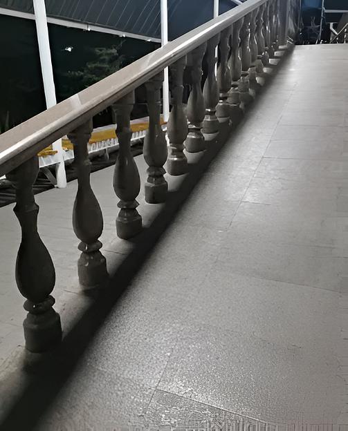 Балясина (перила) из гранита, под заказ фото 2