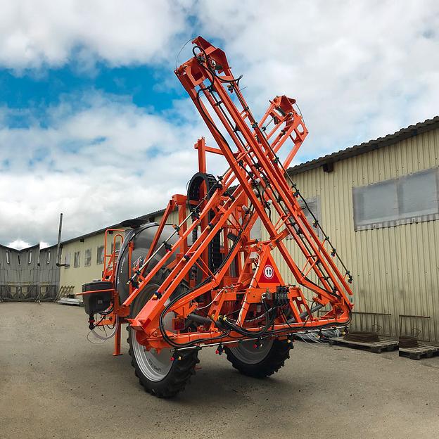 Опрыскиватель ЗУБР Х-Master 2000-18 фото 1